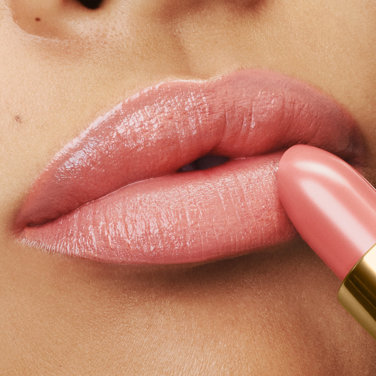 Runway Lip Color, 3.5 g, 13 Slip, 13, Model, medium